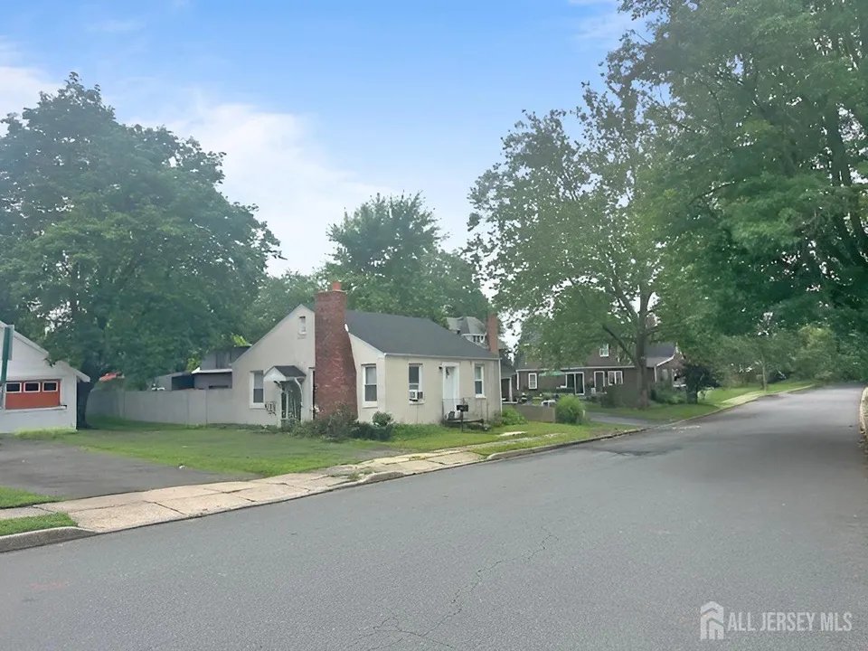 Seminary Avenue District, NJ - 24 Seminary Ave, Hopewell Township, NJ 08525 | Realtor.com®